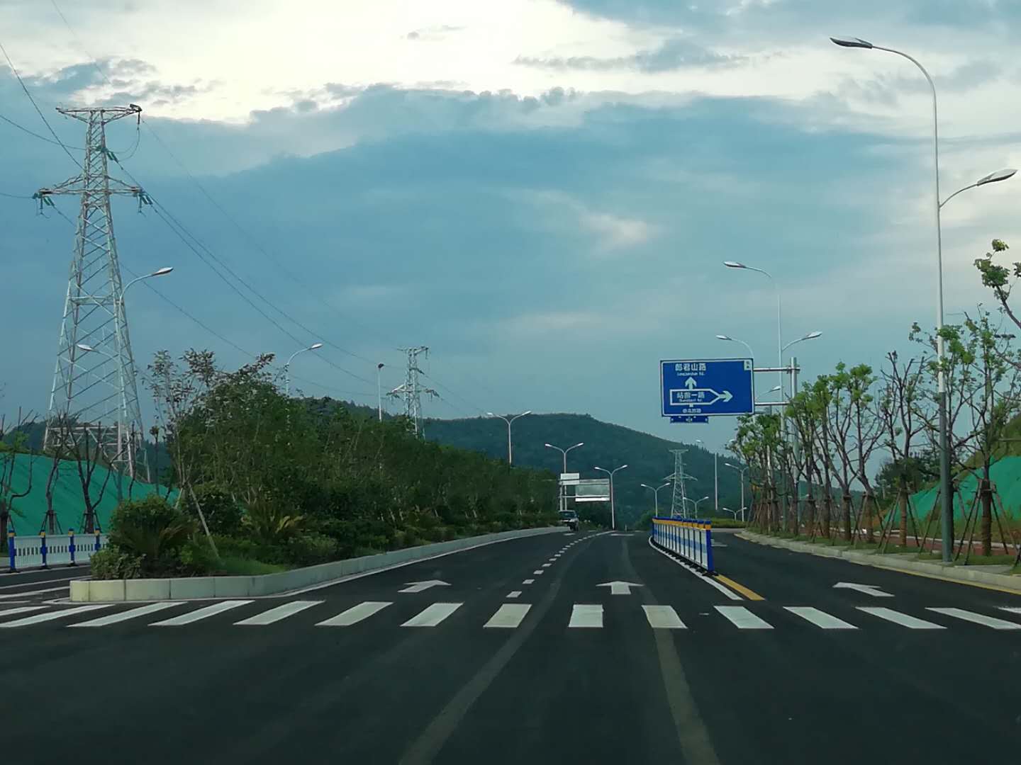 ���ʡ�(�й���)���޹�˾����