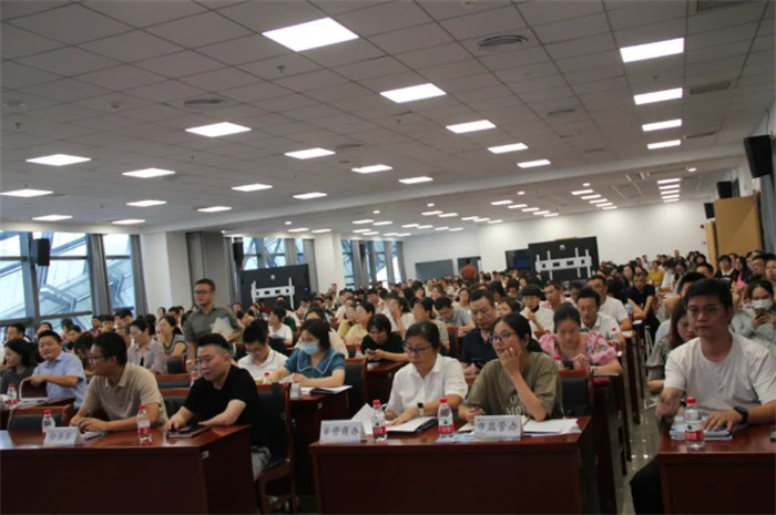 ���ʡ�(�й���)���޹�˾����